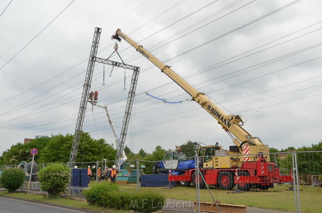 Vorbereitung neue Masten Aufbau P327.JPG - Miklos Laubert